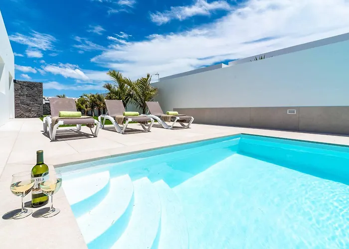 Вилла Jameito *